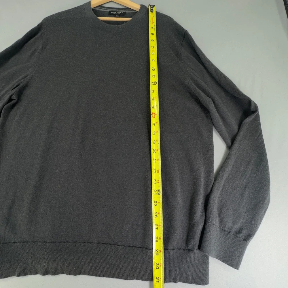 Banana Republic Mens XXL Charcoal Gray Merino Wool Crewneck Pullover Sweater
